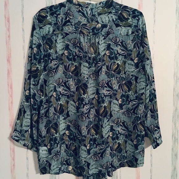 LIZ CLAIBORNE Sheer Blouse - Picture 5 of 8